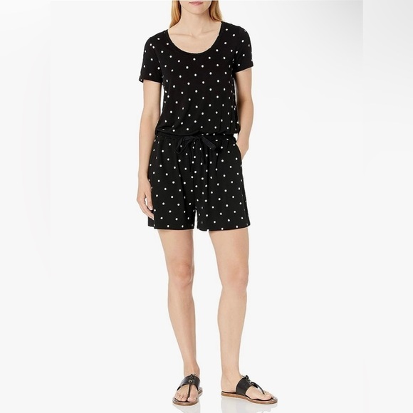 Amazon Essentials Pants - NWT Amazon Essentials Women's Short-Sleeve Scoop Neck Romper Size Medium